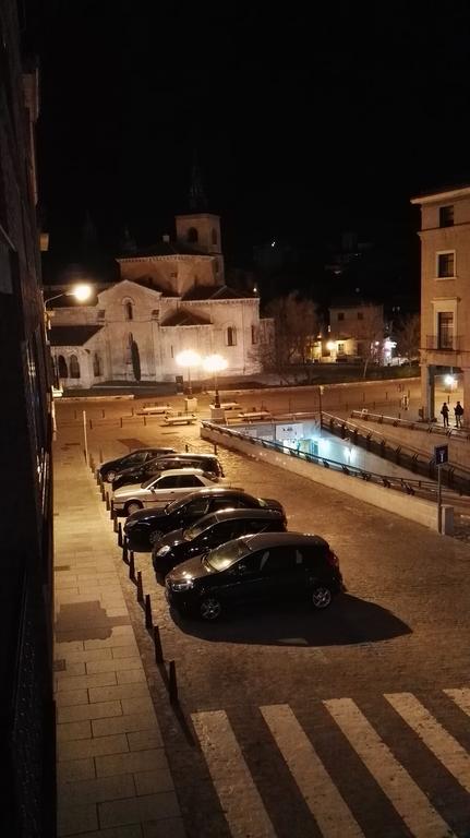 El Balconcito De San Millan Apartment Сеговия Екстериор снимка
